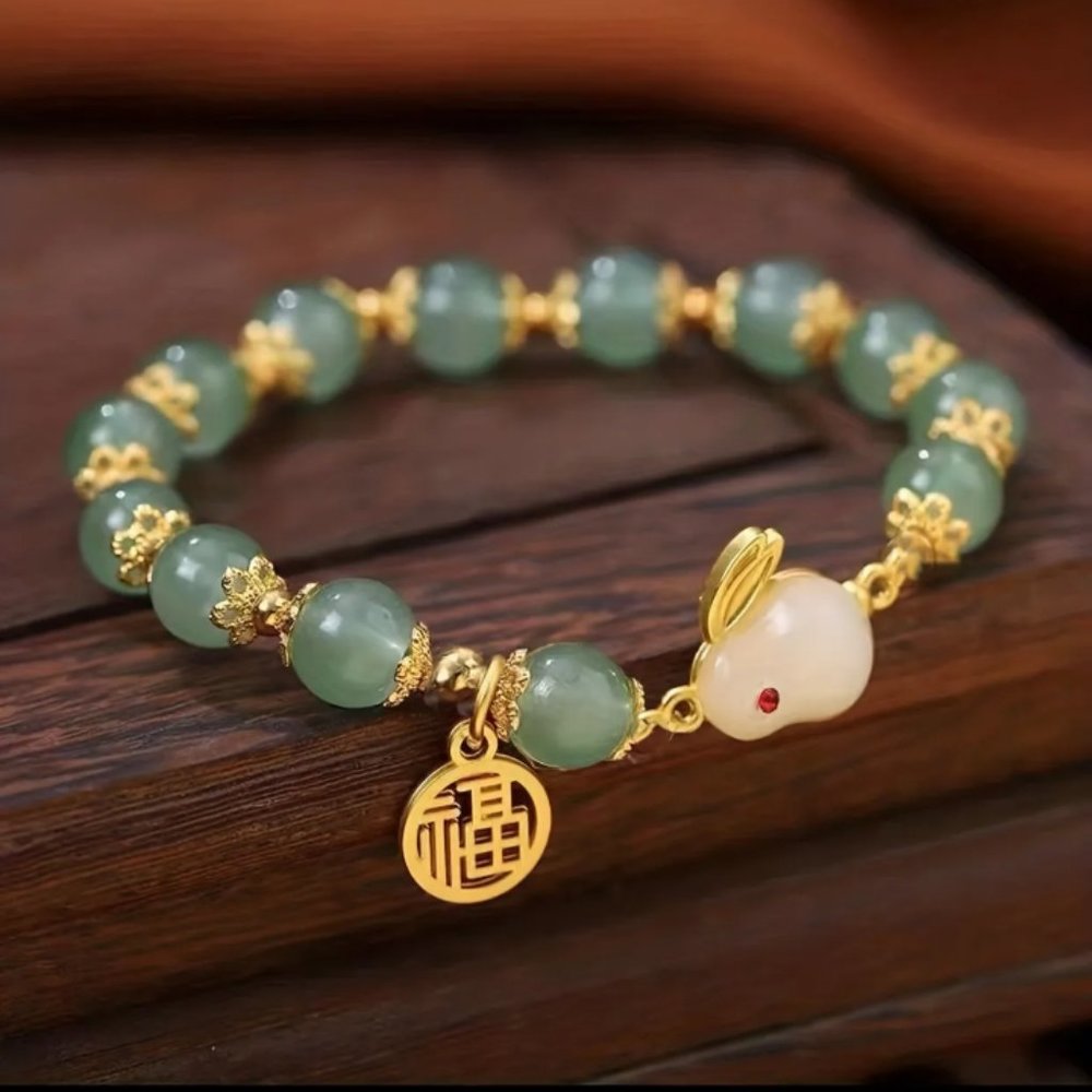 SOLD OUT Green Rabbit Bracelet - Picture 1 of 3